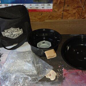 Harley Davidson Charcoal portable grill in bang. Never used.